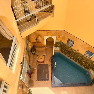 Riad Sanwa
